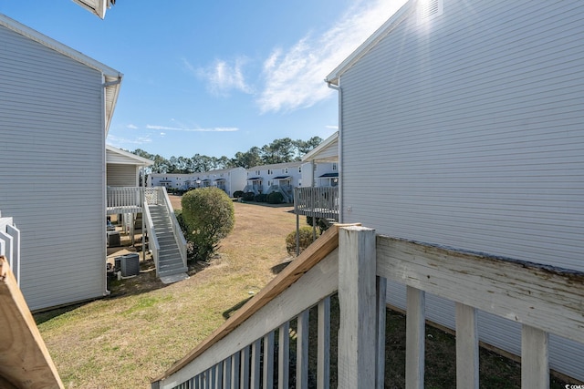 view of yard featuring central AC unit