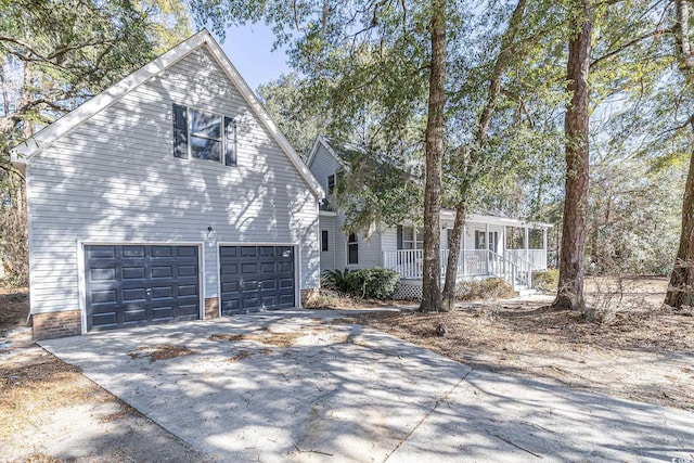 view of front of house with a garage