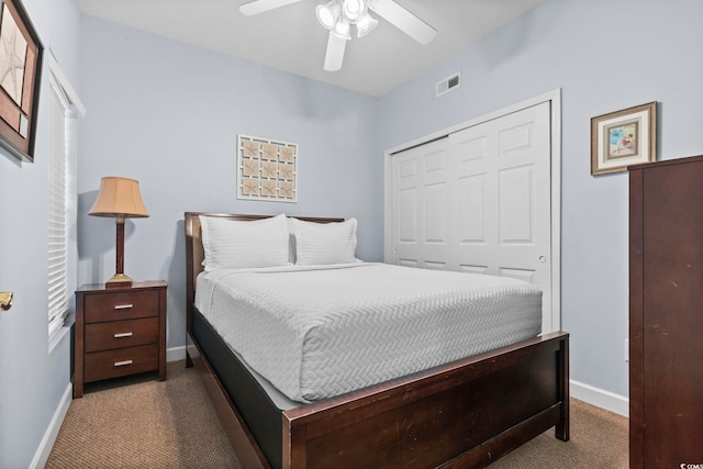 bedroom featuring carpet floors, a closet, and ceiling fan