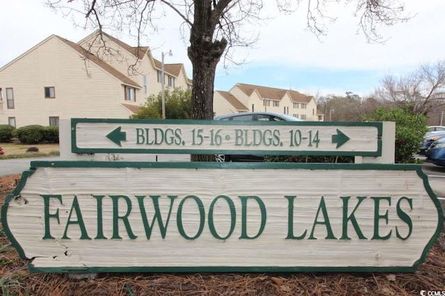 view of community / neighborhood sign