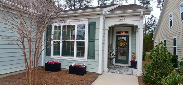 view of property entrance