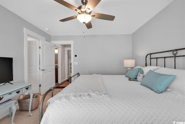 bedroom with ceiling fan