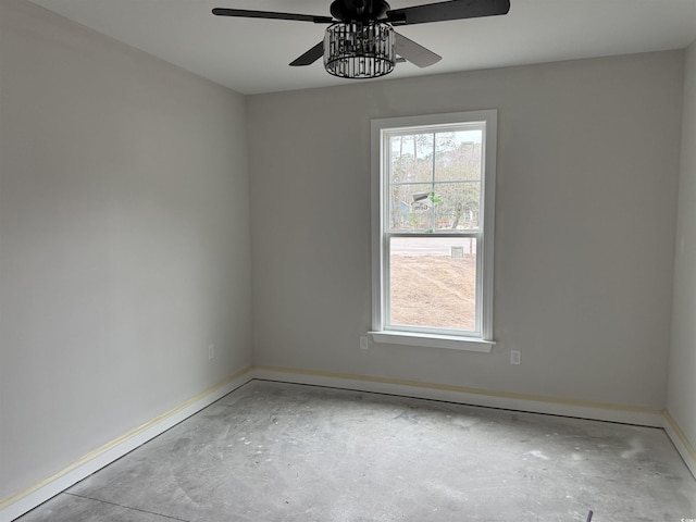 unfurnished room featuring ceiling fan