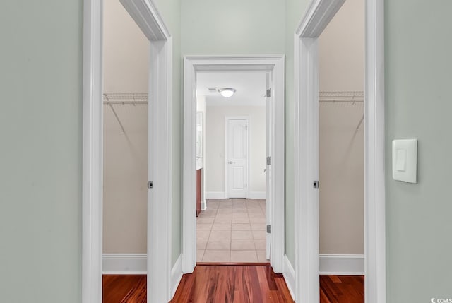 249 Venice Way Unit 3301, Myrtle Beach, SC 29577 - walk in closet featuring wood-type flooring