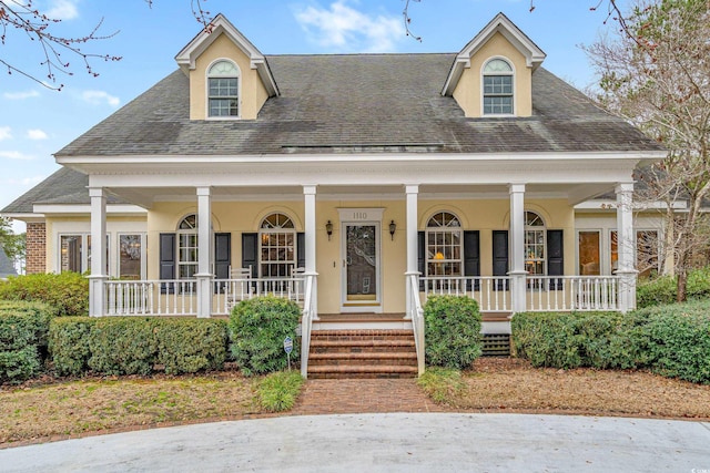 view of front facade featuring covered porch