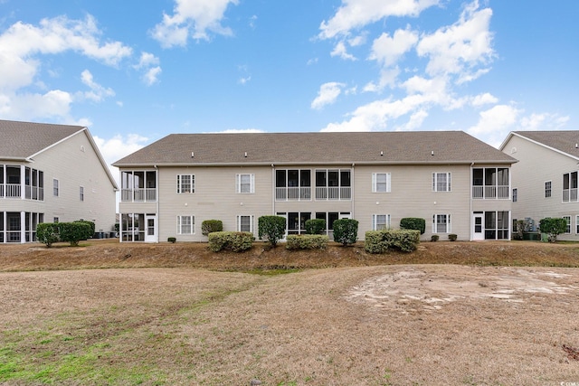 130 Lazy Willow Ln Unit 204, Myrtle Beach, SC 29588 - back of property featuring a sunroom