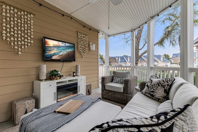 view of sunroom / solarium