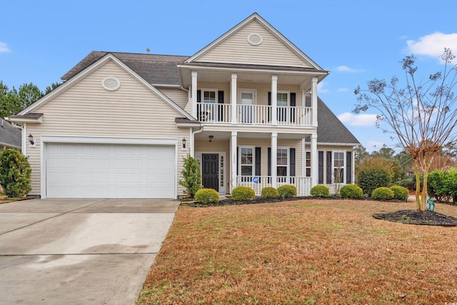 view of front of property featuring a porch, a balcony, and a front yard