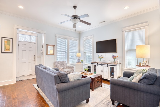 843 Howard Ave, Myrtle Beach, SC 29577 - living area featuring light wood-style floors, ornamental molding, ceiling fan, and recessed lighting