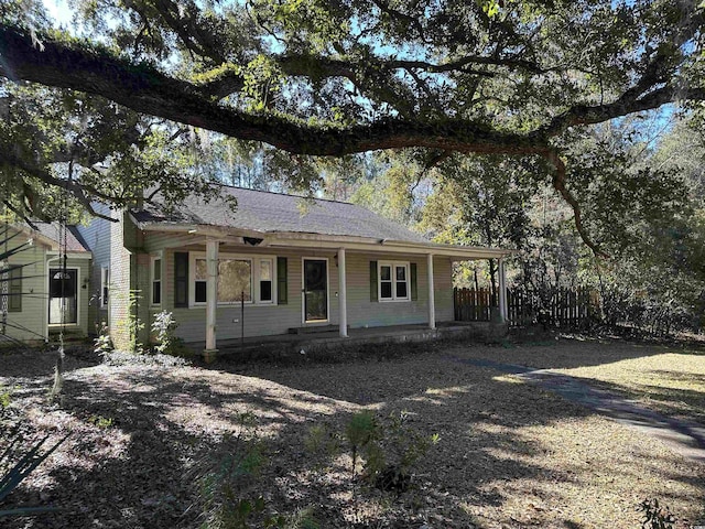 view of front of home