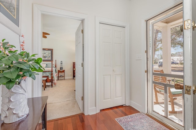 17 Racquet Club Dr, Pawleys Island, SC 29585 - foyer entrance with wood finished floors and baseboards