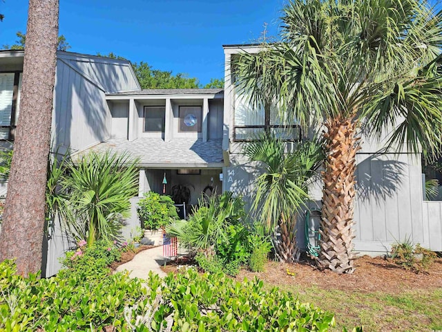 219 Salt Marsh Cir Unit 14A, Pawleys Island, SC 29585 - view of front facade with a shingled roof