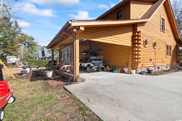 view of home's exterior