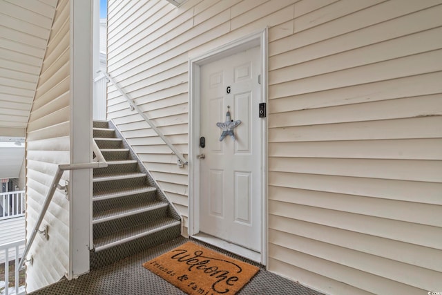 view of property entrance