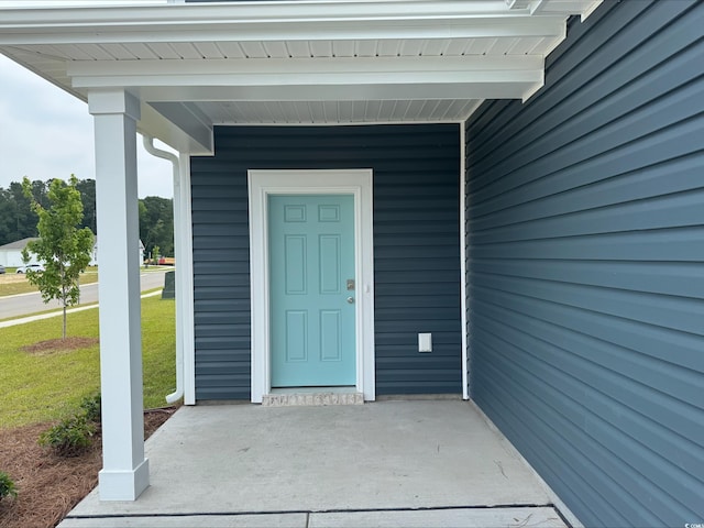 1001 Cavaletti Ct, Myrtle Beach, SC 29588 - doorway to property with a lawn