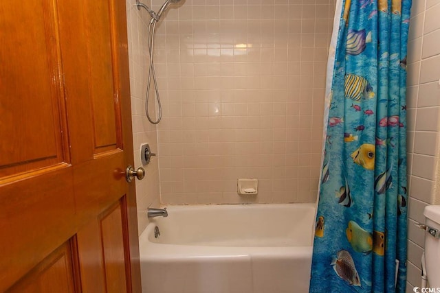 full bath with shower / bath combo