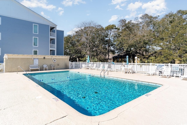 pool with fence