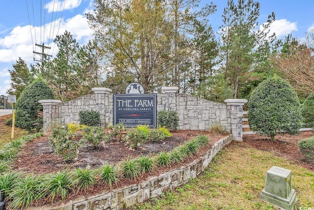 view of community sign