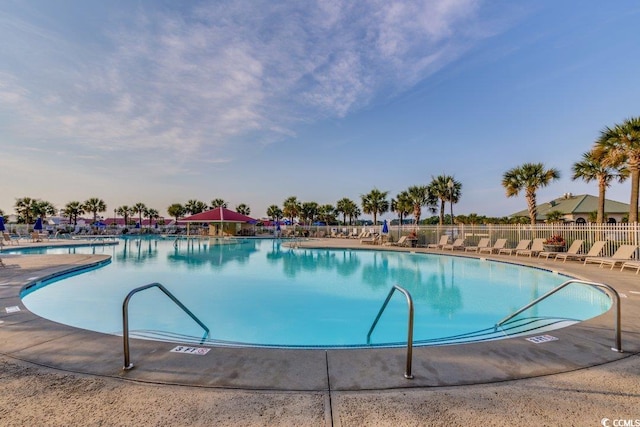 5750 Oyster Catcher Dr Unit 522, North Myrtle Beach, SC 29582 - community pool with a patio