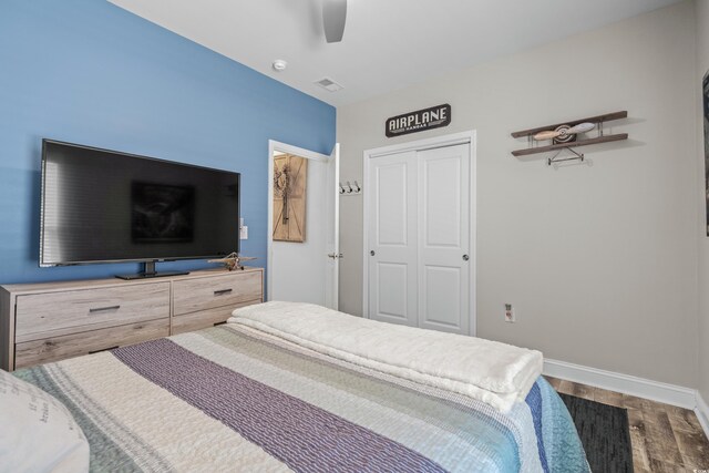1118 Prescott Cir, Myrtle Beach, SC 29577 - bedroom featuring wood finished floors, baseboards, a closet, and ceiling fan