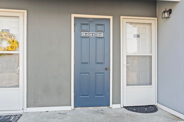 view of entrance to property