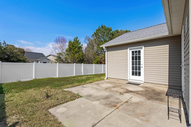 view of patio featuring a fenced backyard