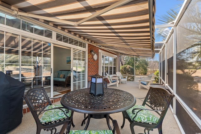 view of sunroom / solarium