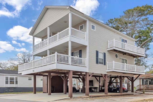 exterior space featuring a carport