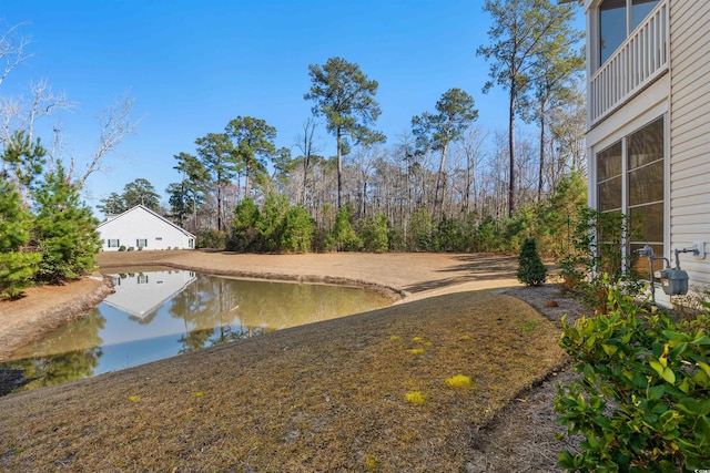 view of yard with a water view