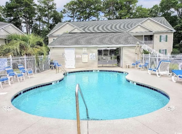 160 Lazy Willow Ln Unit 204, Myrtle Beach, SC 29577 - community pool with a patio area