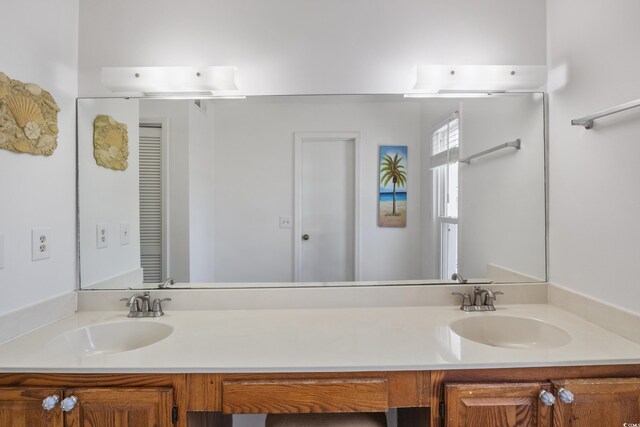 bathroom with vanity