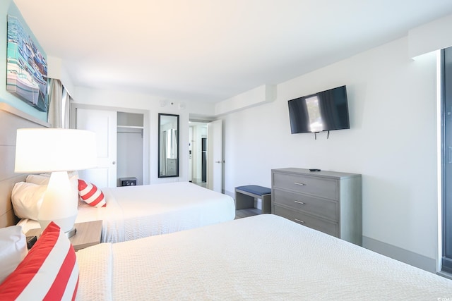 2401 S Ocean Blvd Unit 971, Myrtle Beach, SC 29577 - bedroom with a closet