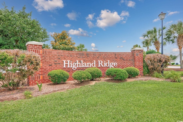 286 Bonnie Bridge Cir, Myrtle Beach, SC 29579 - community sign with a yard