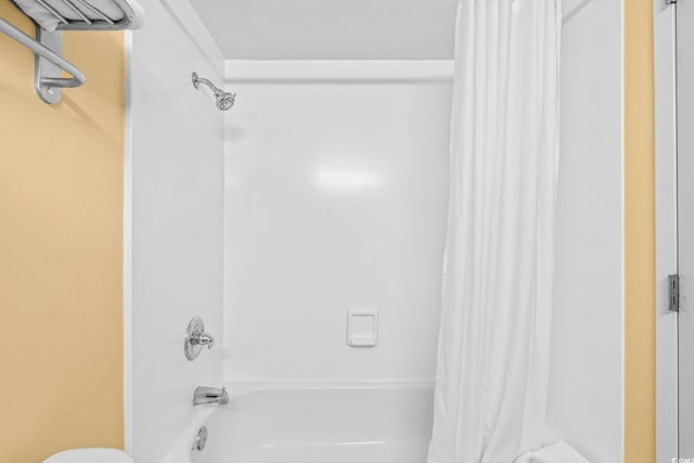 1501 S Ocean Blvd Unit 1005, Myrtle Beach, SC 29577 - bathroom featuring shower / bath combination with curtain and toilet