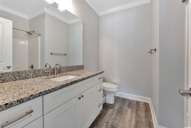 full bathroom featuring a shower, crown molding, toilet, and wood finished floors