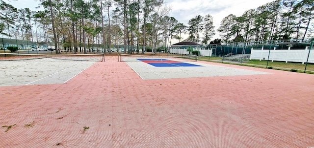 6840 Blue Heron Blvd Unit 108, Myrtle Beach, SC 29588 - view of basketball court with a tennis court