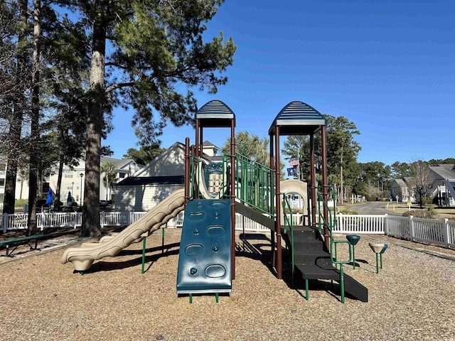 5000 Windsor Green Way Unit 204, Myrtle Beach, SC 29579 - community jungle gym with fence