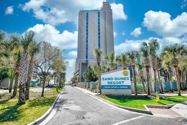 view of road featuring curbs and sidewalks