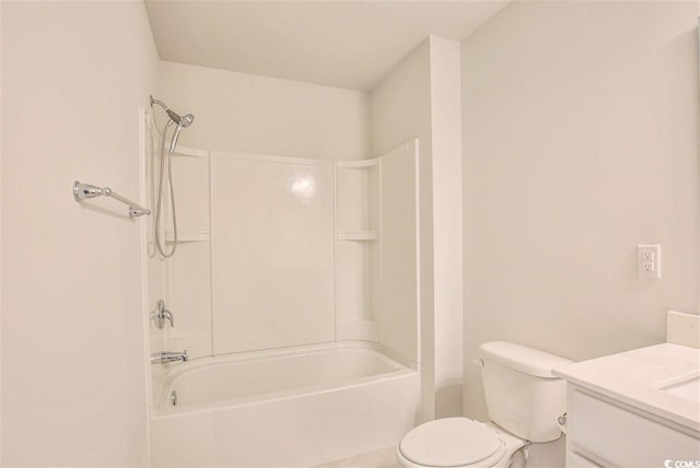 full bath featuring toilet, vanity, and shower / tub combination