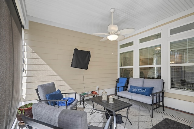 view of patio featuring an outdoor hangout area and a ceiling fan