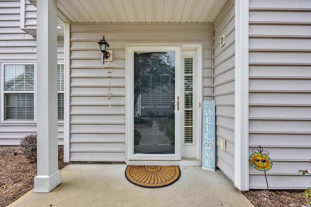 view of property entrance