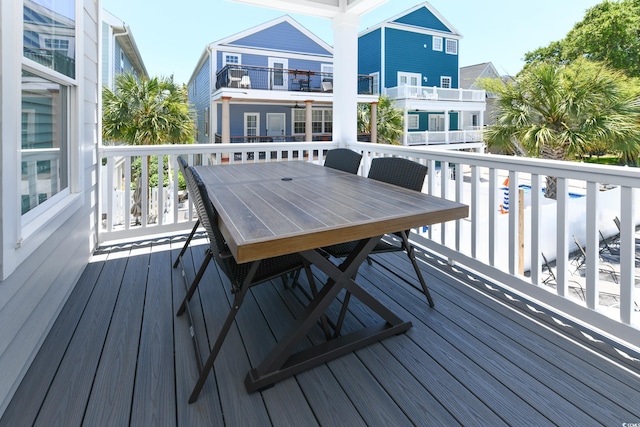 deck featuring outdoor dining space