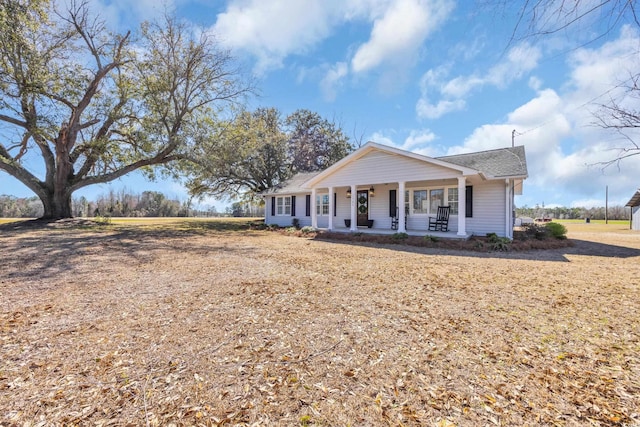 view of front of house with covered porch