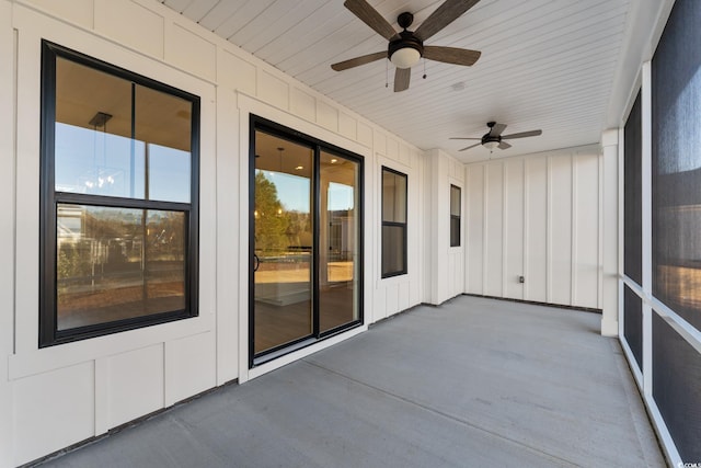 view of patio featuring ceiling fan