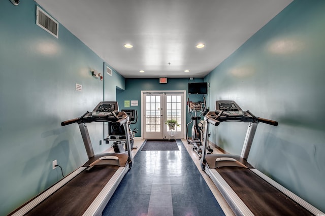 exercise area with visible vents, recessed lighting, french doors, and baseboards