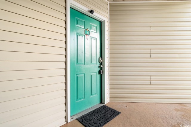 view of property entrance