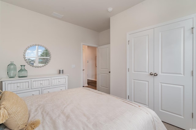 bedroom with a closet