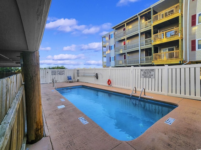 pool with fence