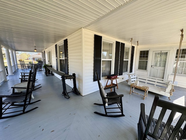 view of patio / terrace with covered porch