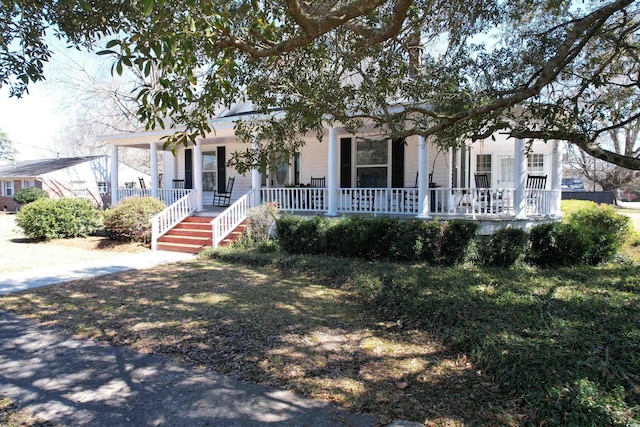 view of front of house with covered porch